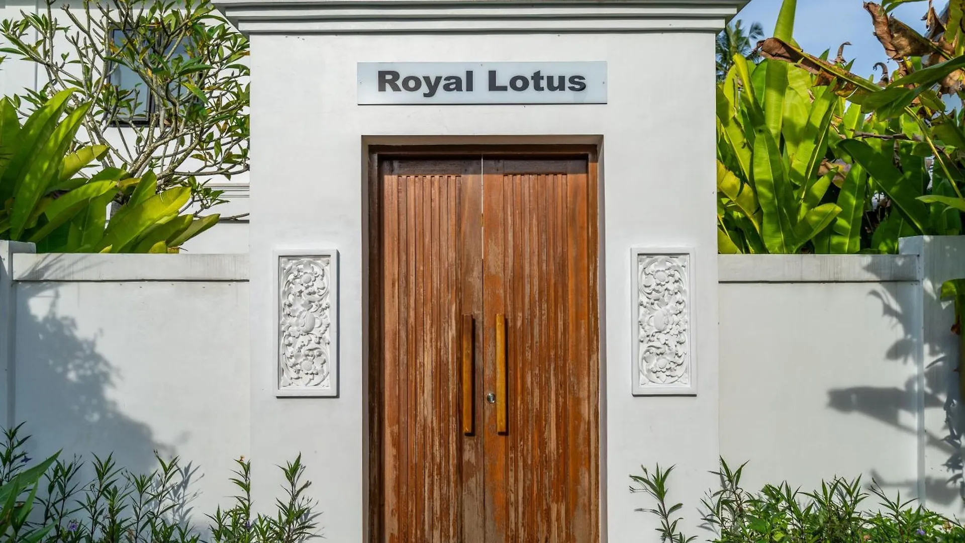 Royal Lotus Villa In Ubud