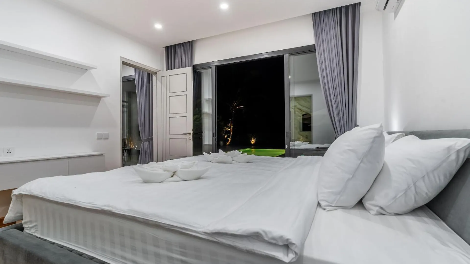 Royal Lotus Villa In Ubud
