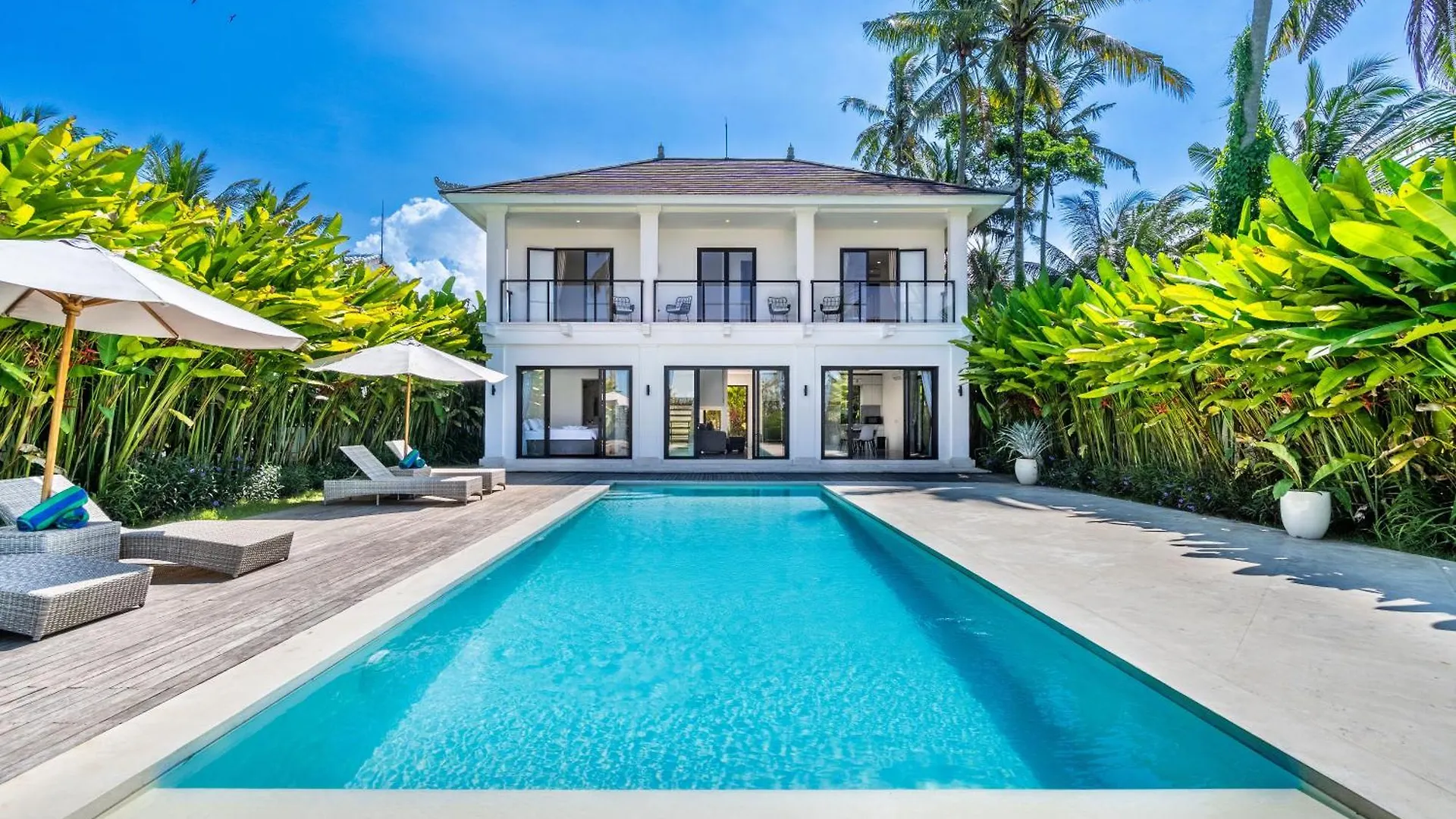 Royal Lotus Villa In Ubud